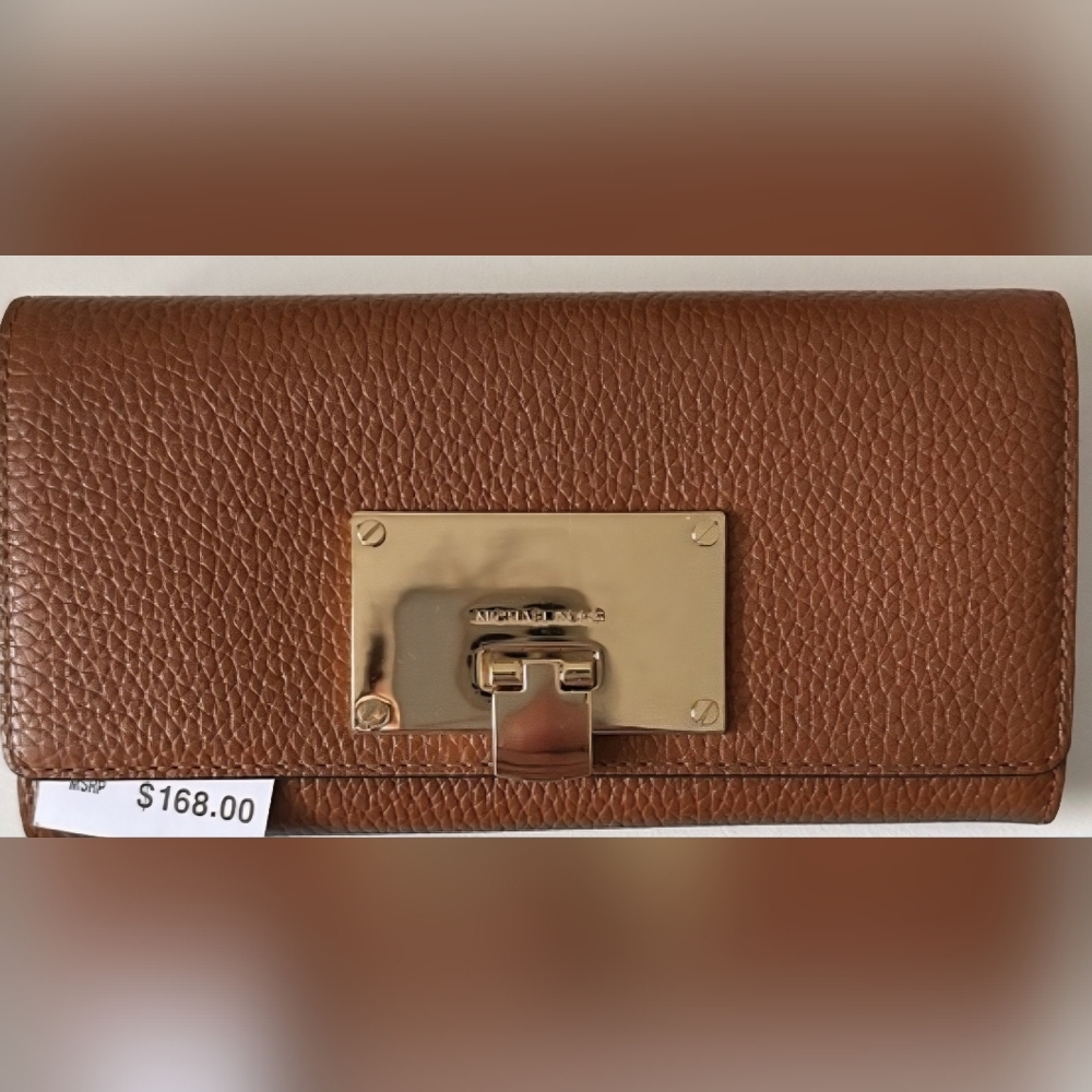 Michael Kors Astrid Carryall Leather Wallet